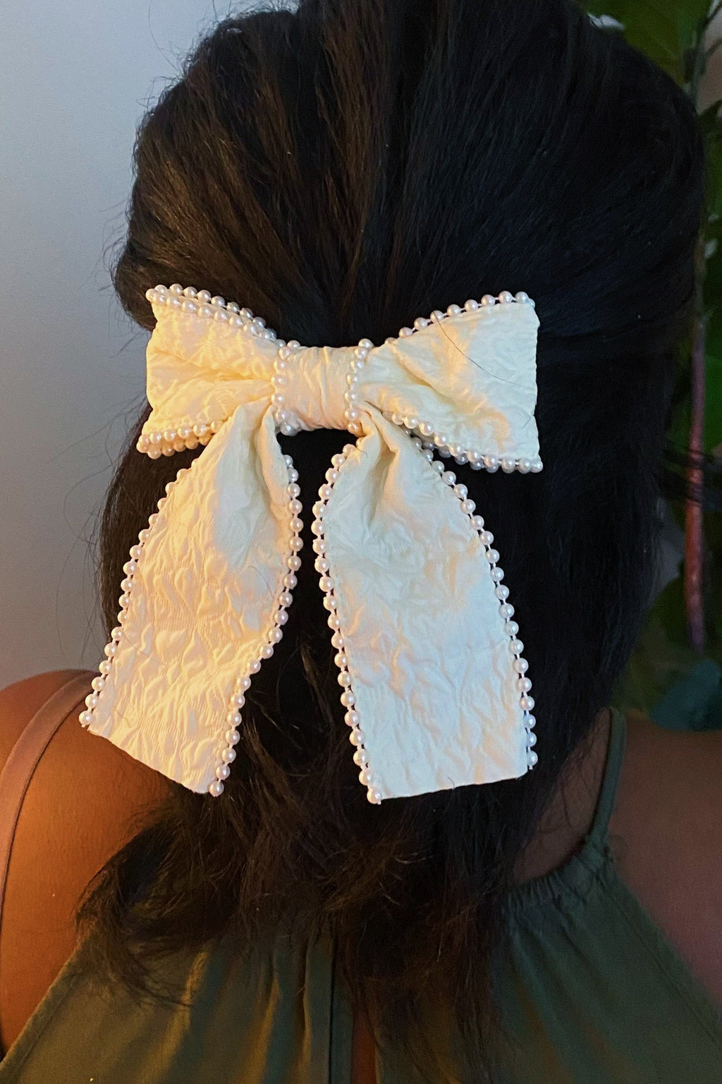 Pearl Bow Hair Barrette