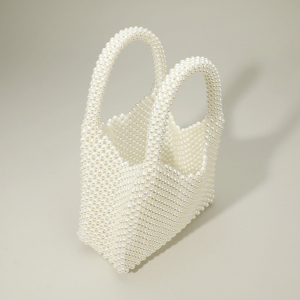 Pearl beaded bag, detail