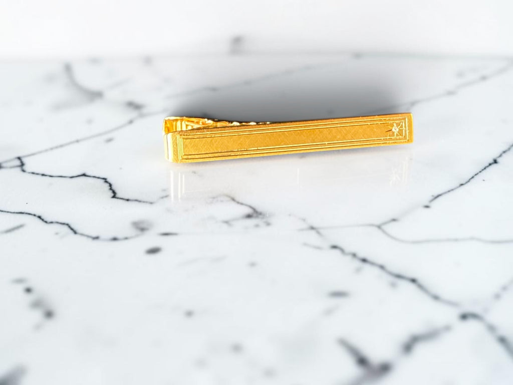 Vintage Brushed Gold-Tone Tie Bar with Star Accent