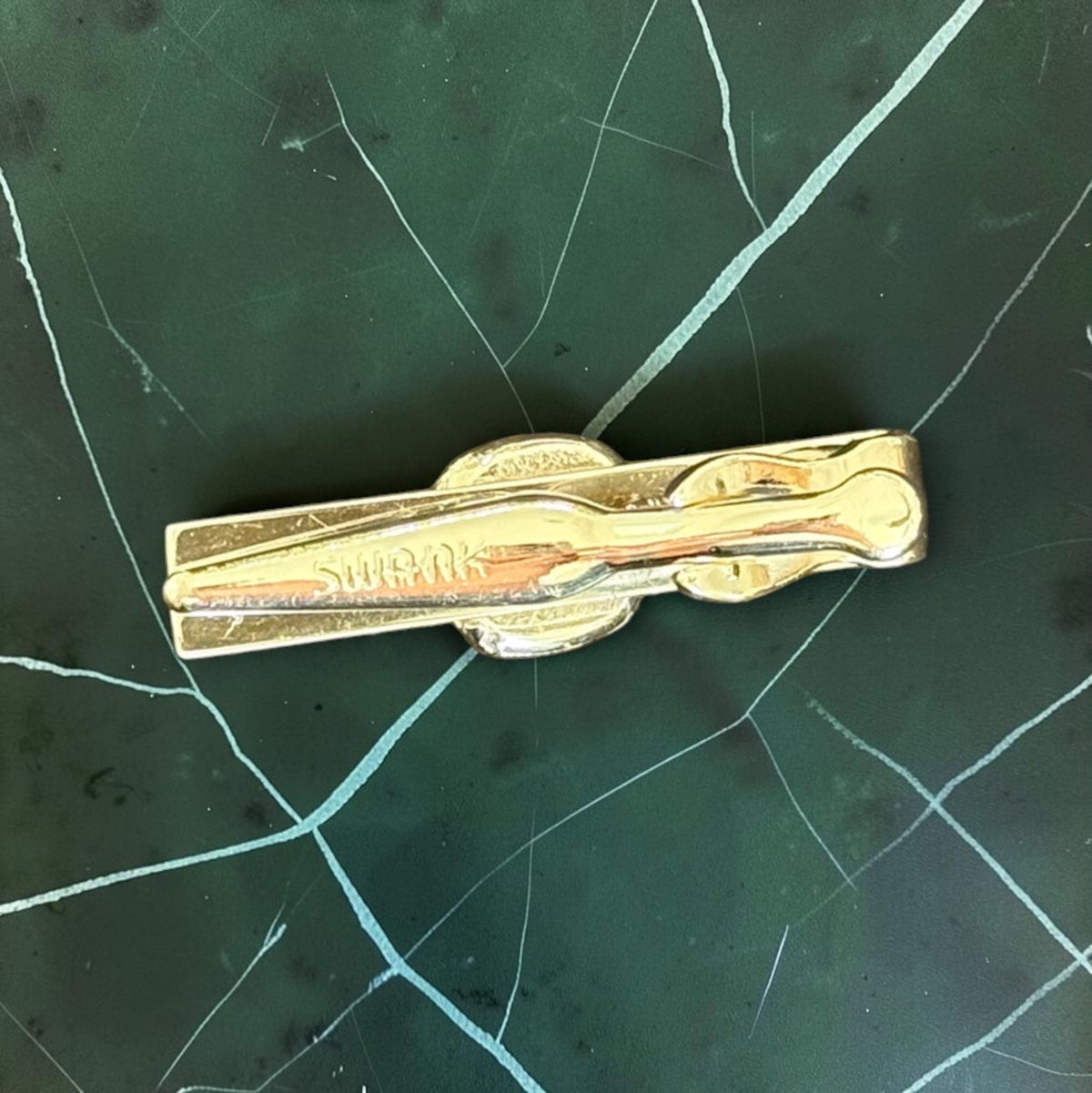 Vintage Swank aqua tie clip, detail