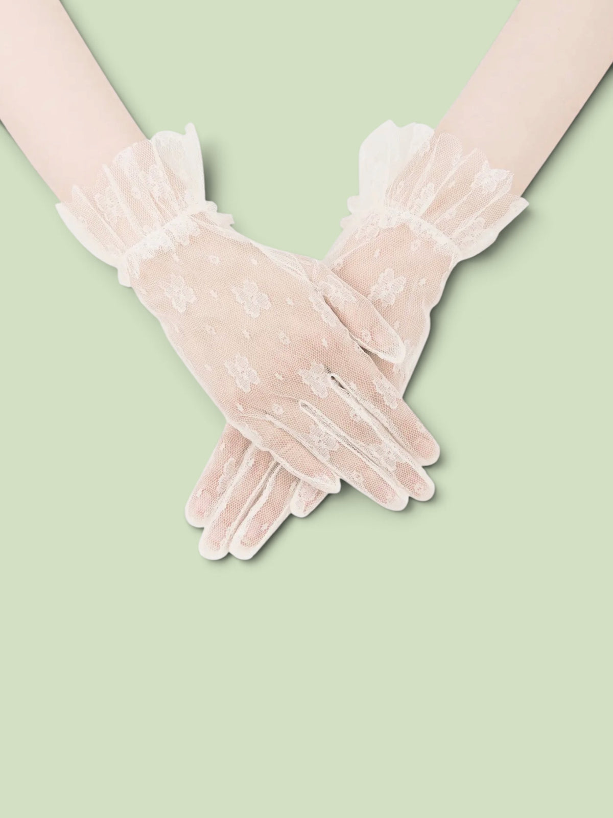 Short Lace Bridal Gloves with Ruffle Cuff